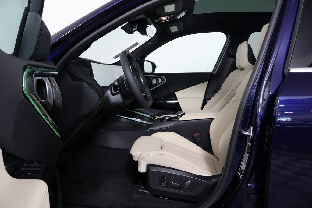 Thumbnail: 2026 BMW X3 - 6