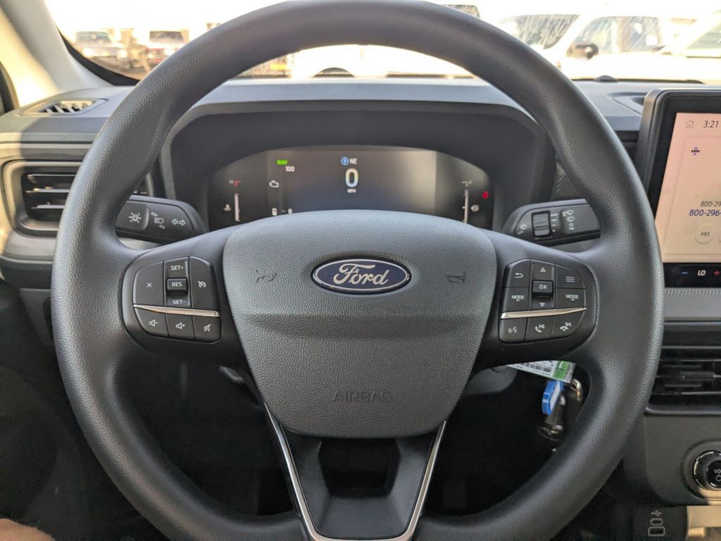 2025 Ford Maverick XL