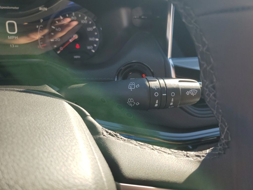 New 2026 Silver Jeep  image 33