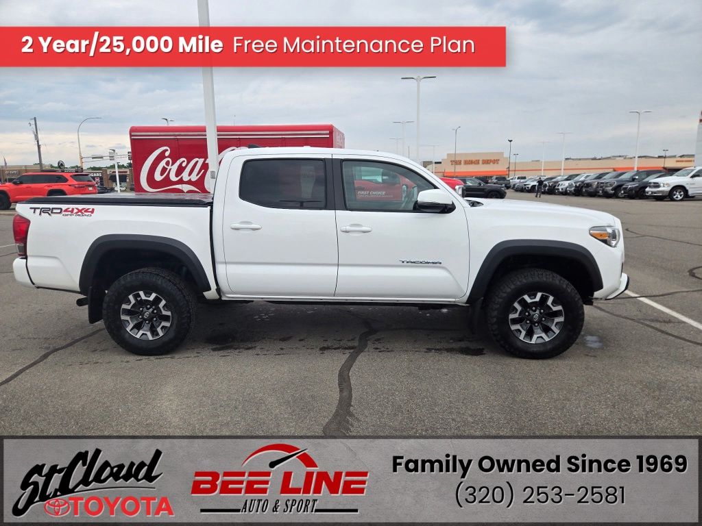 2016 Toyota Tacoma TRD Off Road Double Cab 4x4 V6 M/T SB's photo