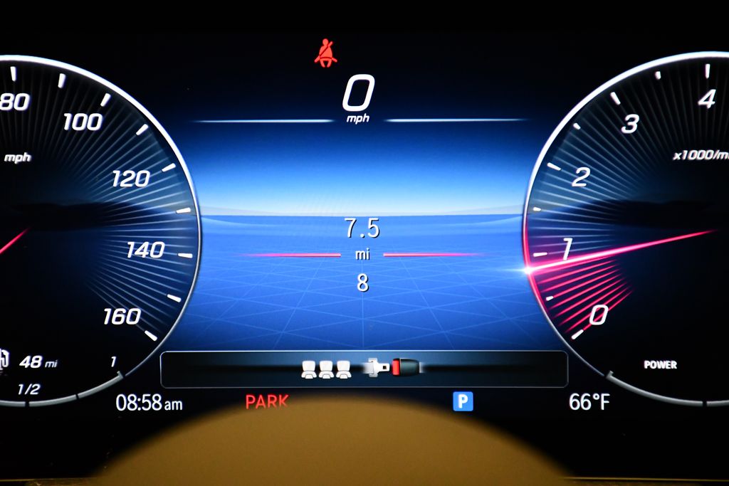 Thumbnail: 2025 Mercedes-Benz GLA - 24