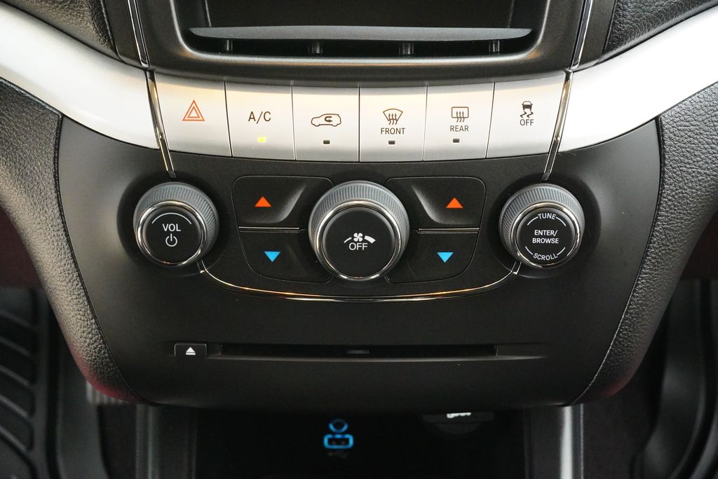 Used Car 2019 Dodge Journey  Se For Sale Under $15,000 In Weatherford, Texas