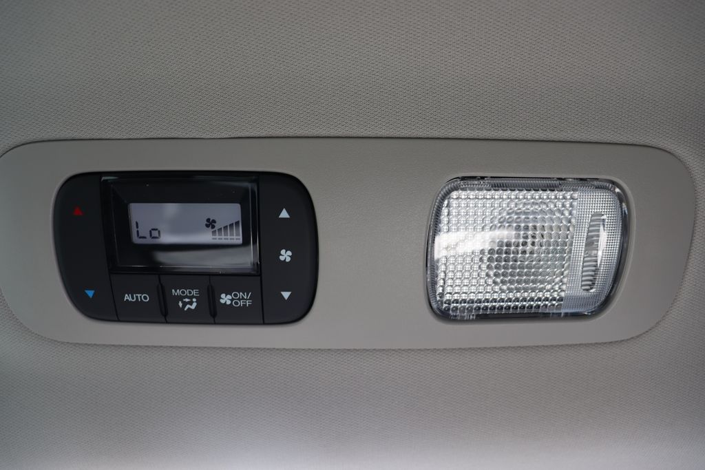 Thumbnail: 2026 Honda Odyssey - 16