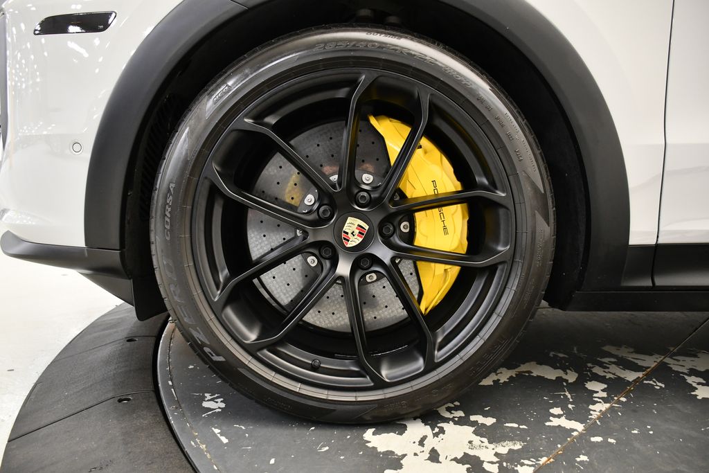 2024 Porsche   14