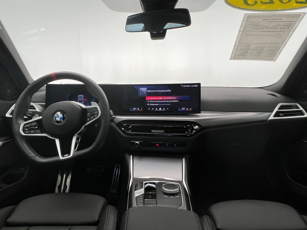 Thumbnail: 2025 BMW 3 Series - 10