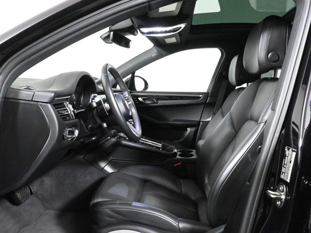 2022 Porsche Macan  5