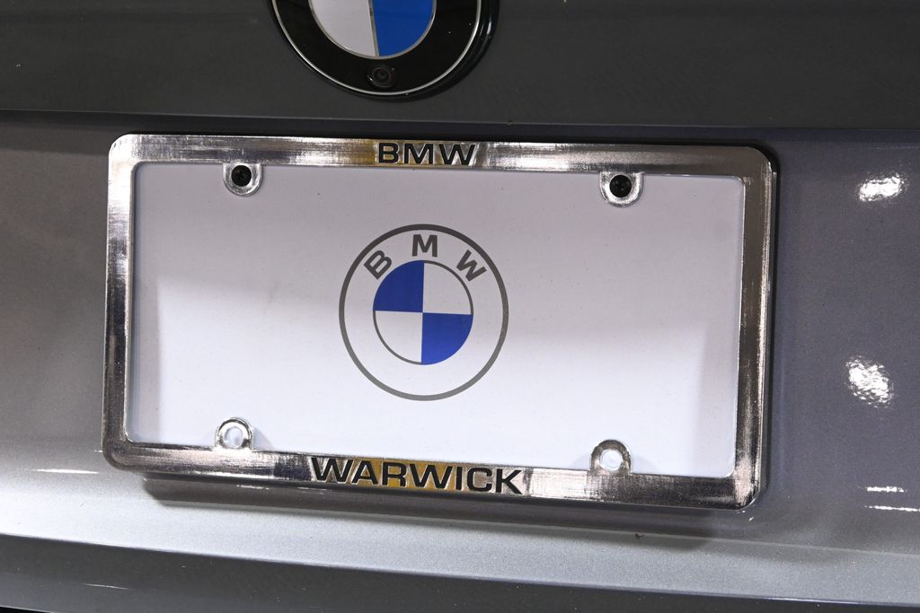 Thumbnail: 2025 BMW M4 - 13