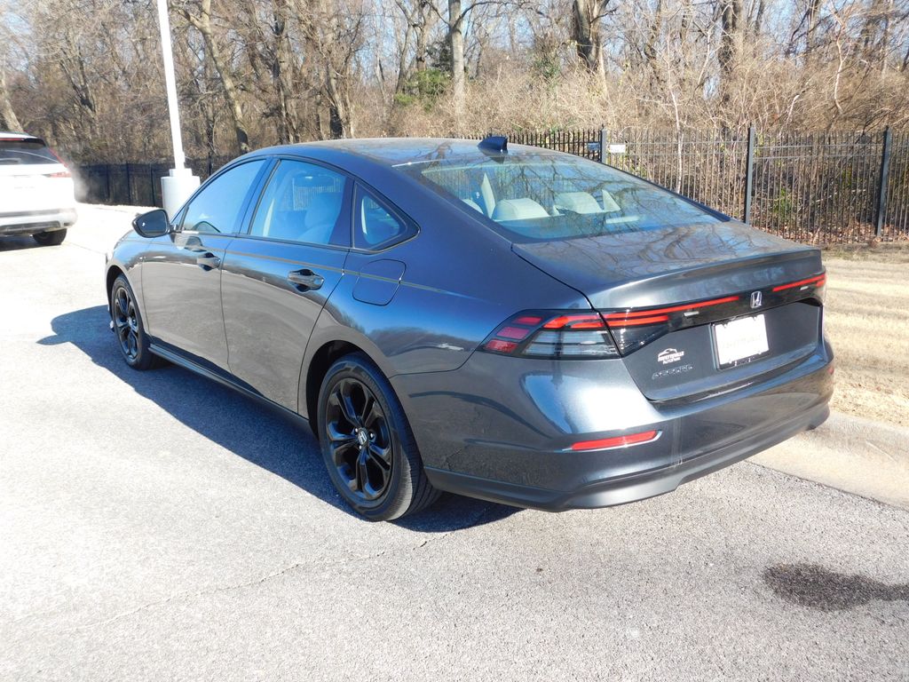 Thumbnail: 2025 Honda Accord - 3
