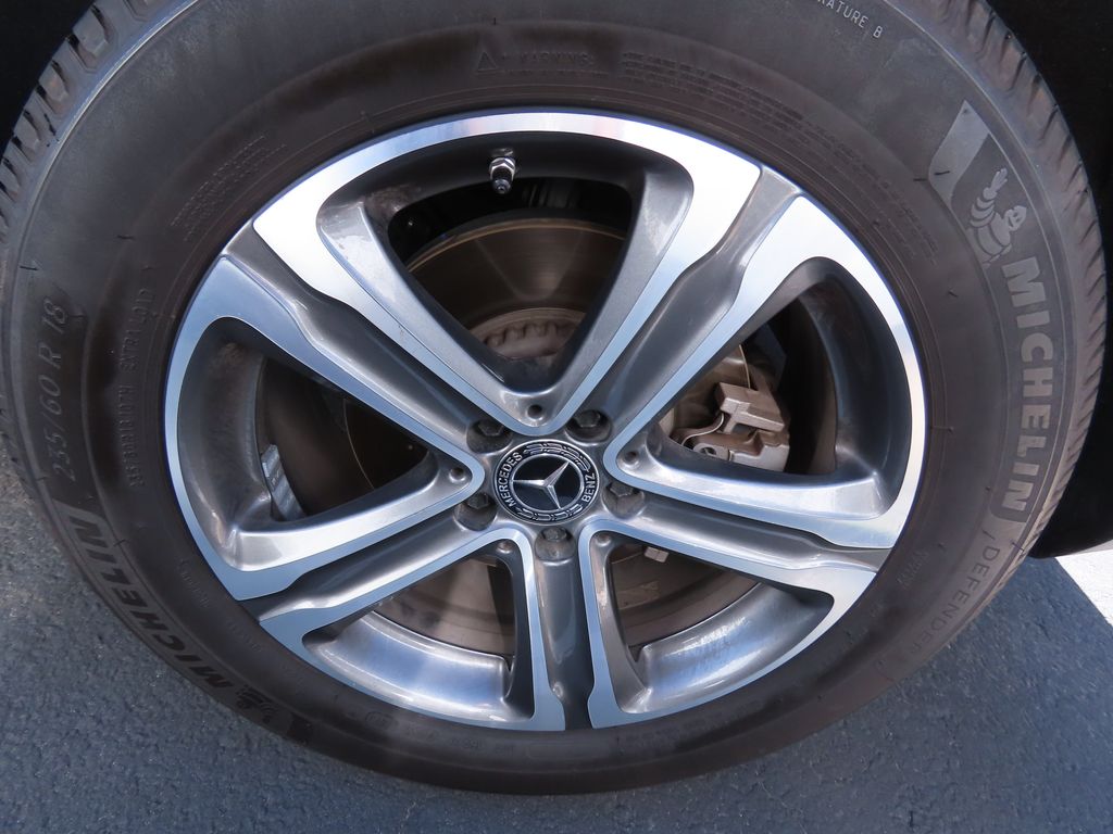 Thumbnail: 2020 Mercedes-Benz GLC - 15