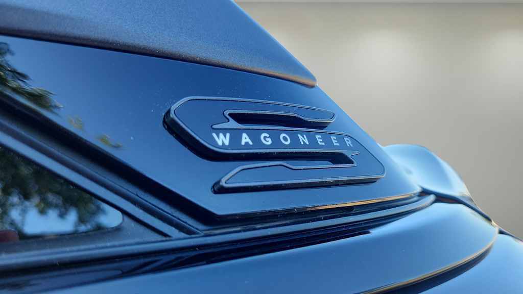 2025 Jeep Wagoneer S