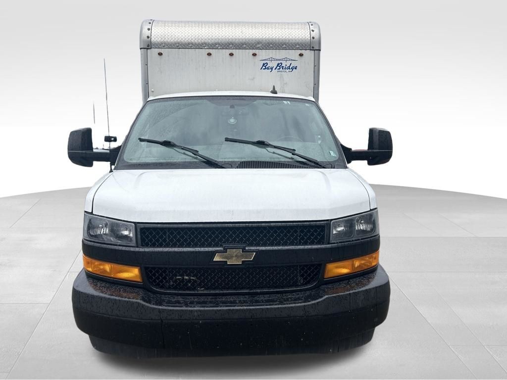 2022 Chevrolet Express 3500 Work Van - 8