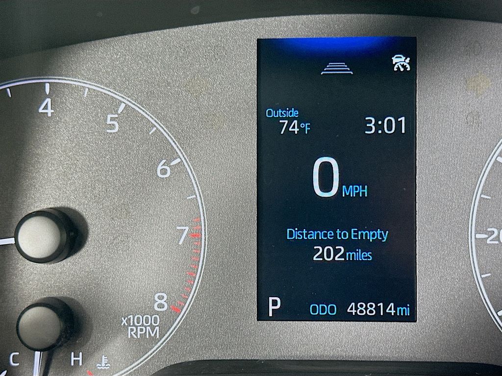 Thumbnail: 2024 Toyota Corolla - 12