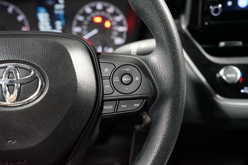 Thumbnail: 2025 Toyota Corolla - 13