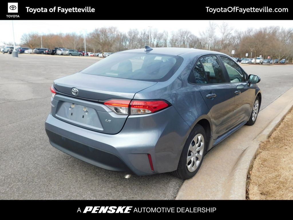 Thumbnail: 2024 Toyota Corolla - 10