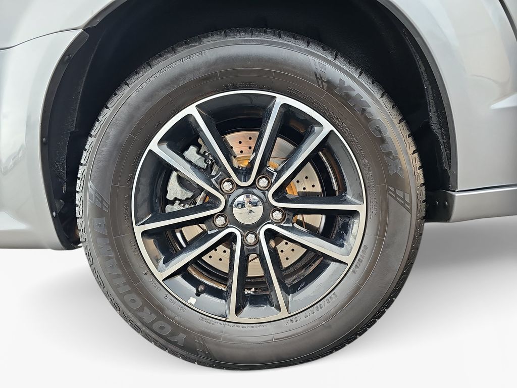 Used 2017 Dodge Grand Caravan Van