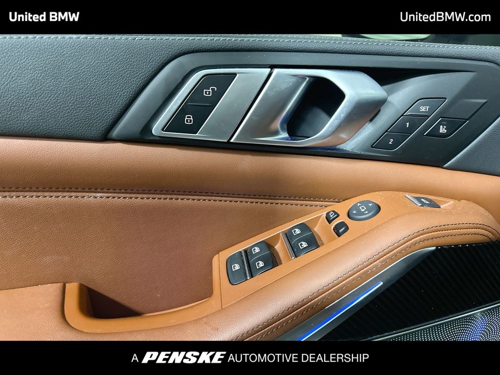 Thumbnail: 2023 BMW X5 - 11