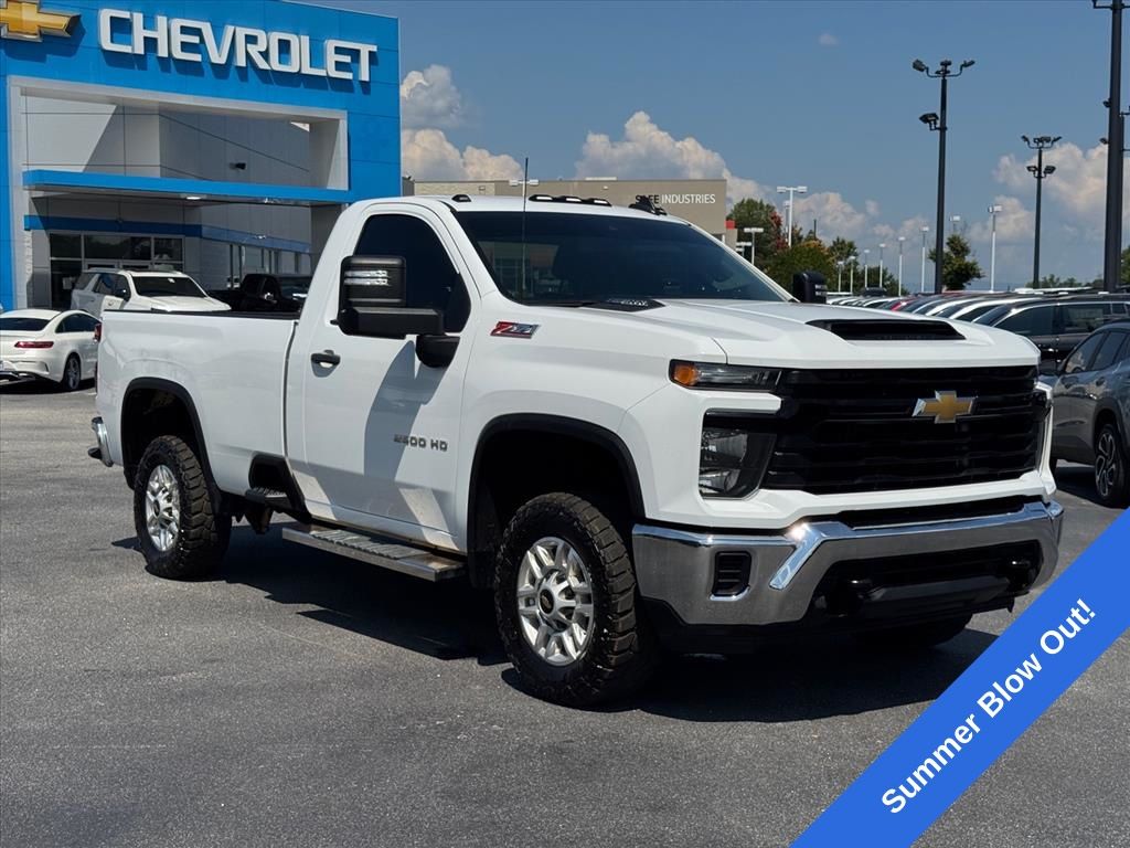 Summit White 2024 Chevrolet Silverado 2500HD Pickup Truck Four-Wheel Drive Automatic