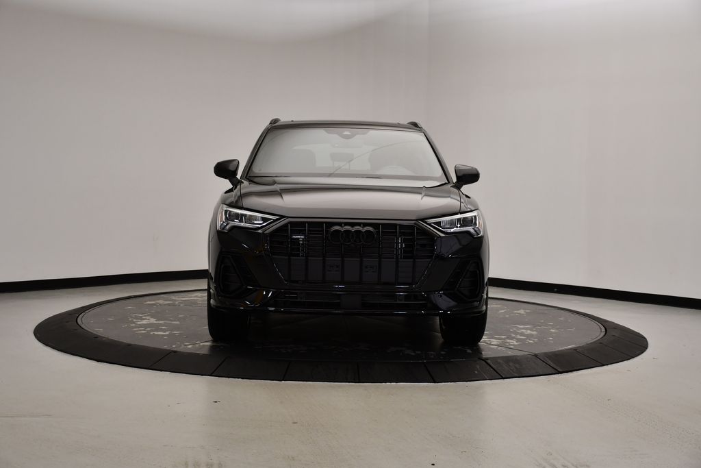 2025 Audi Q3  8