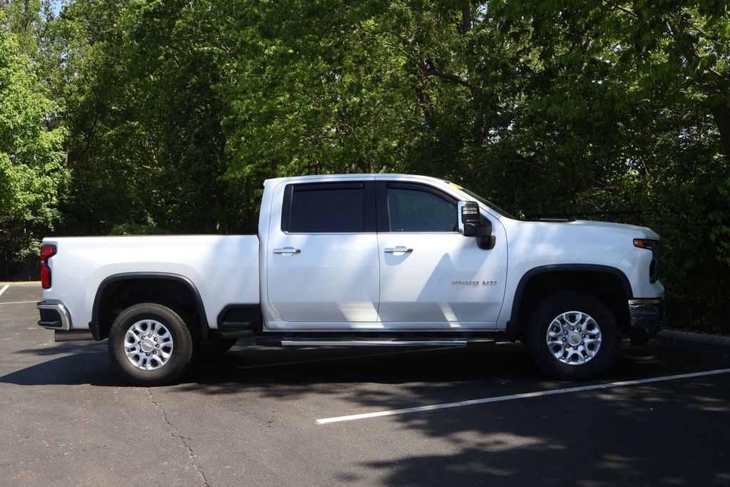 Thumbnail: 2024 Chevrolet Silverado 2500 - 12