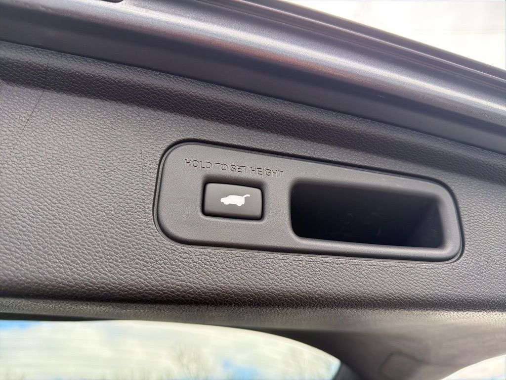 Thumbnail: 2025 Honda Odyssey - 23