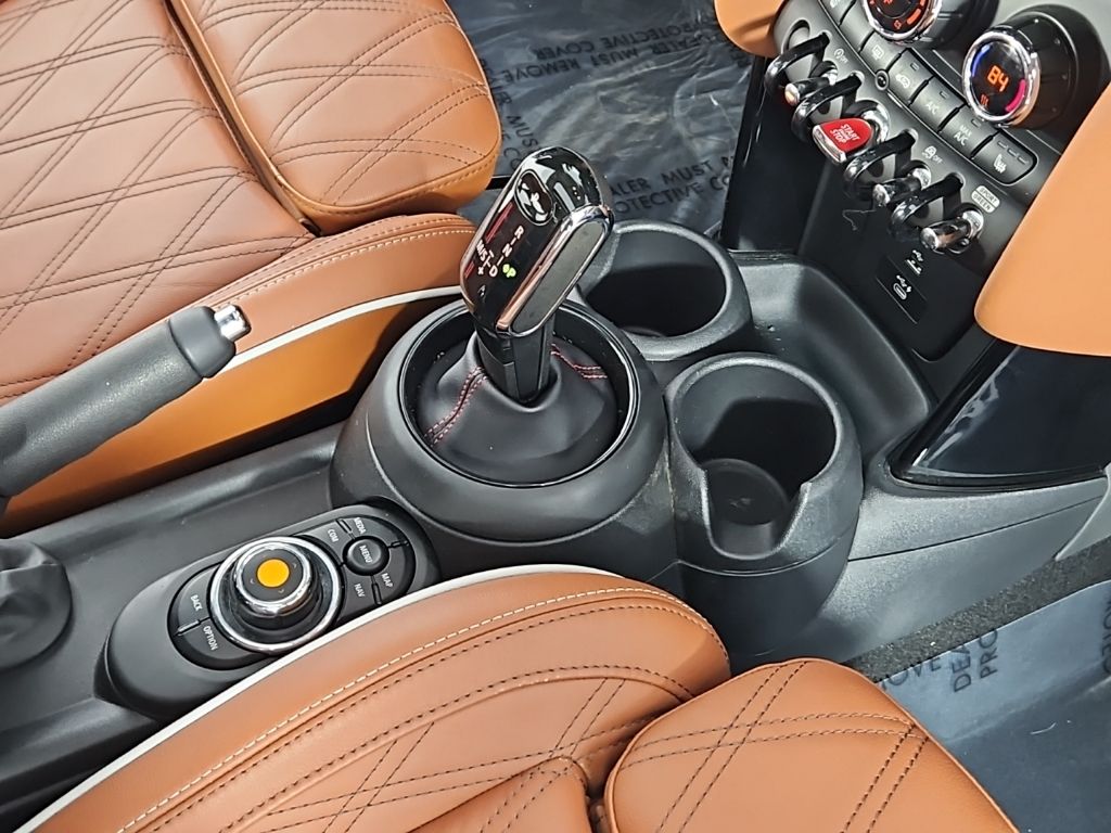 Thumbnail: 2021 MINI Cooper - 15