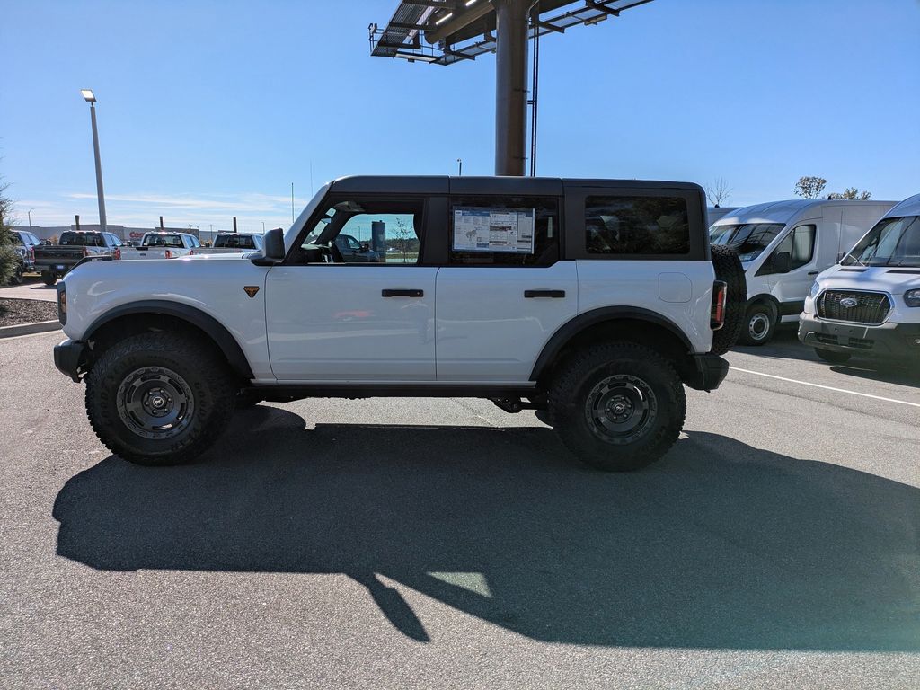 2025 Ford Bronco Badlands