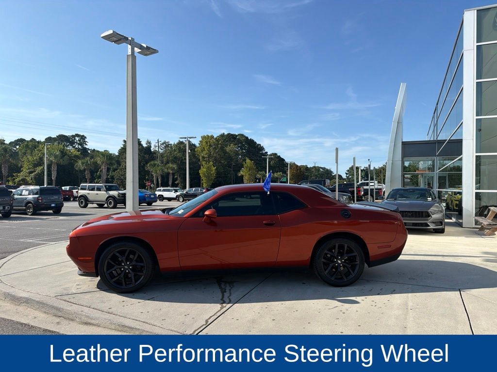 2020 Dodge Challenger SXT