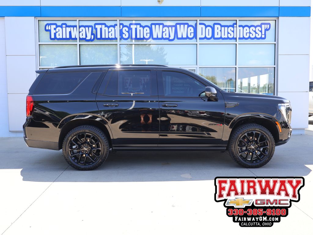 Onyx Black 2025 GMC Yukon SUV / Crossover Four-Wheel Drive 