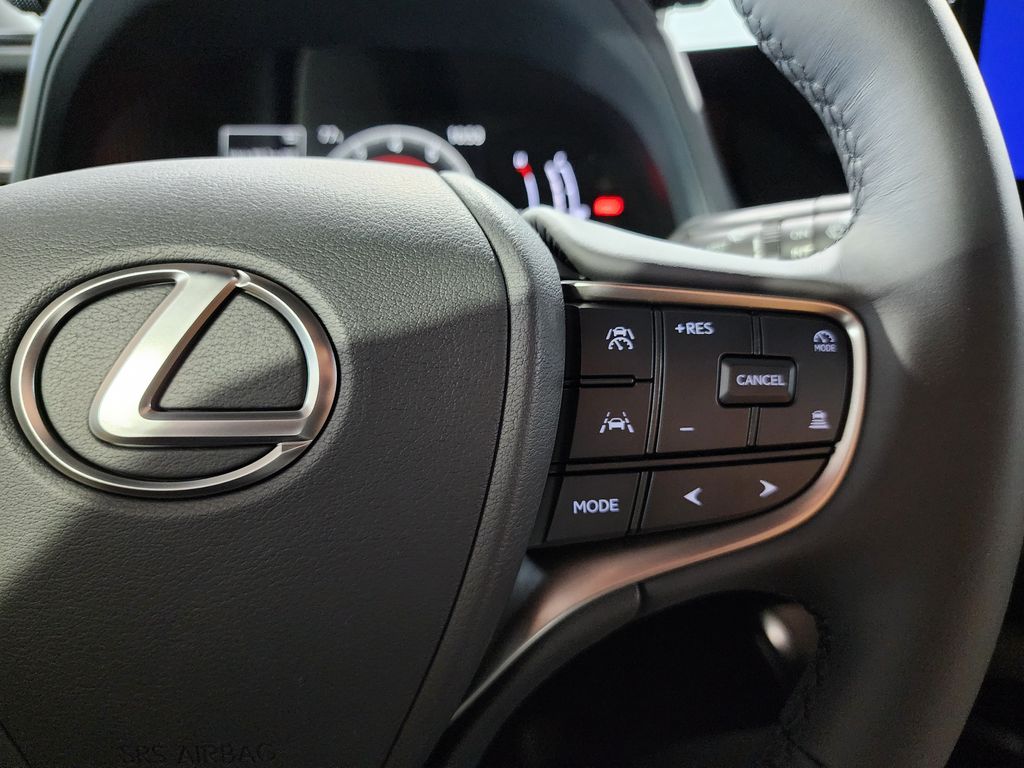 Thumbnail: 2026 Lexus UX - 17