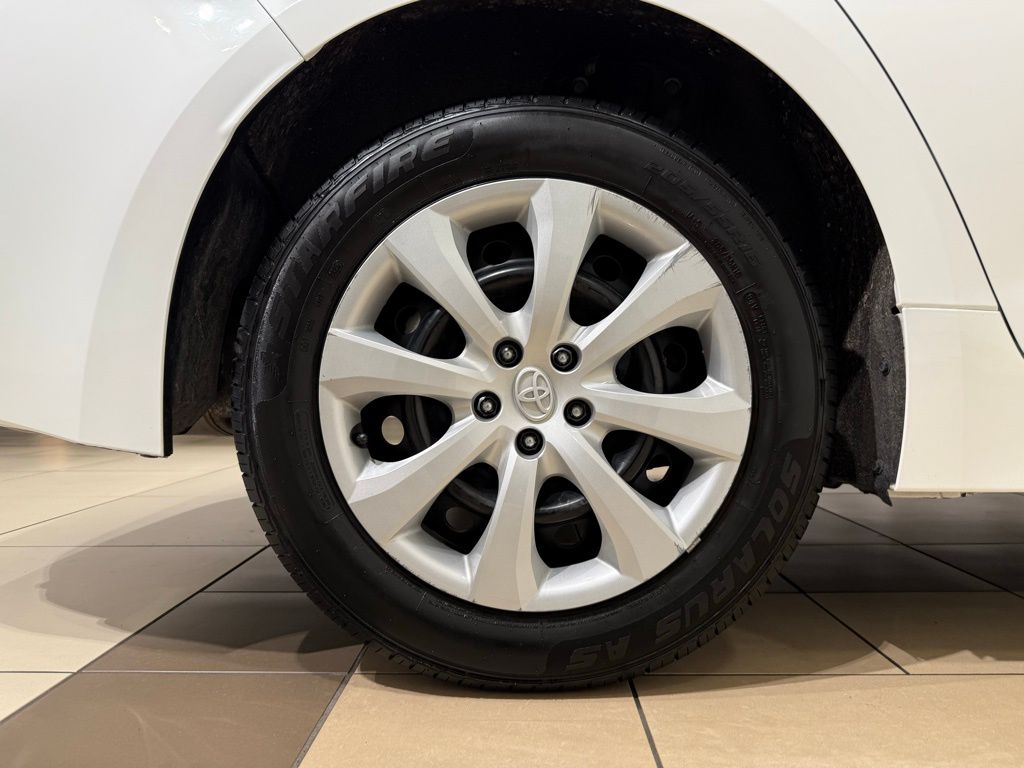 Thumbnail: 2024 Toyota Corolla - 9