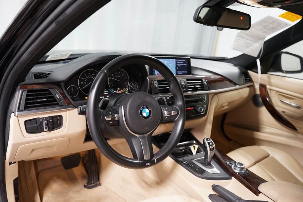 Thumbnail: 2013 BMW 3 Series - 7