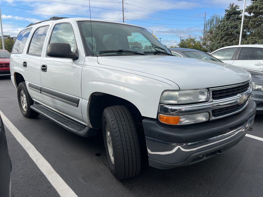 Thumbnail: 2004 Chevrolet Tahoe - 4