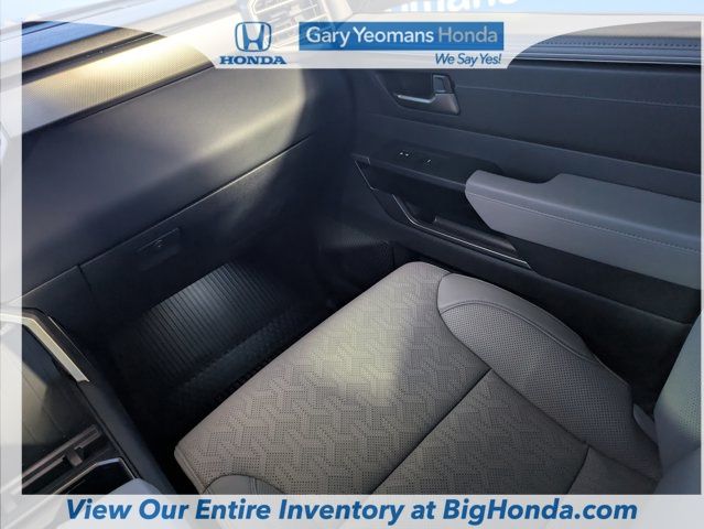 2025 Toyota Tundra Hybrid