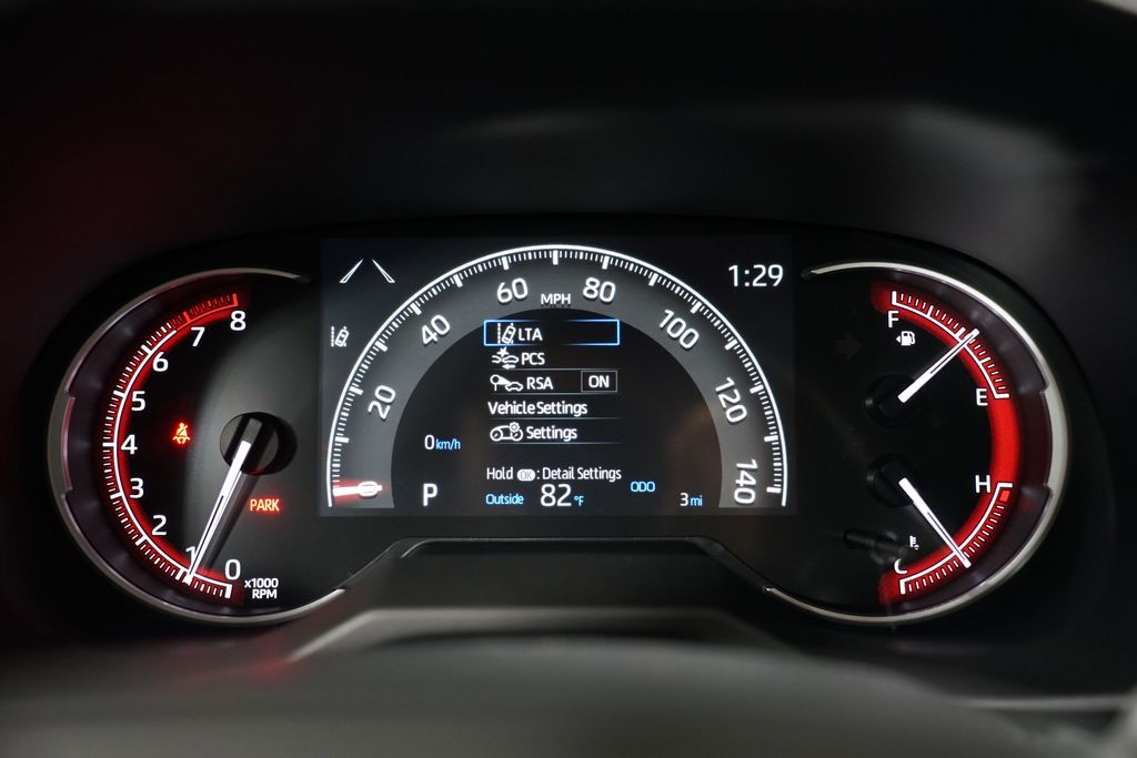 2025 Toyota RAV4 LE 15