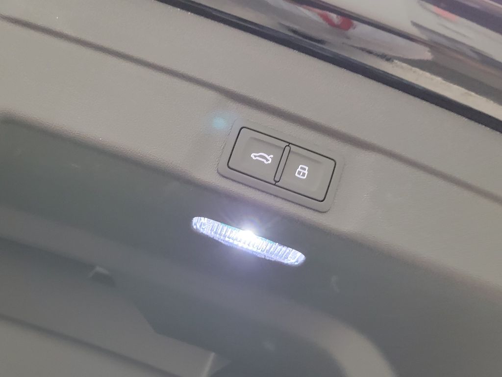 Thumbnail: 2026 Audi A5 - 11