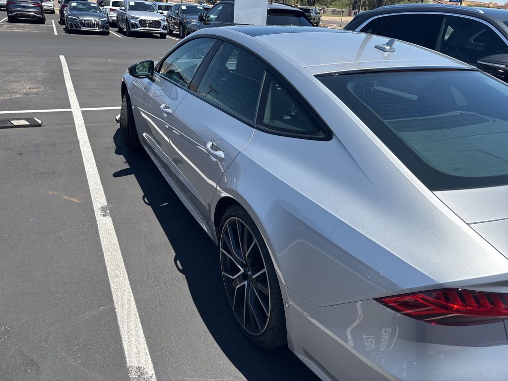 Thumbnail: 2020 Audi S7 - 2