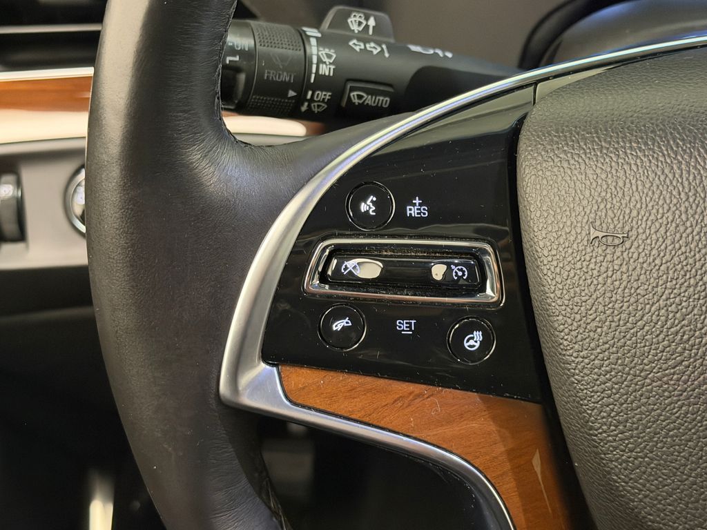 Thumbnail: 2017 Cadillac Escalade - 21