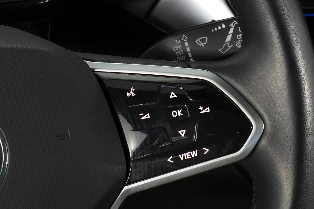 2022 Volkswagen ID.4 Pro S 29