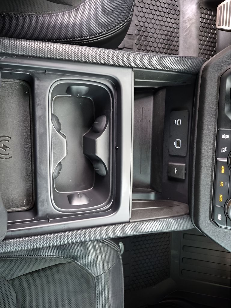 Used Car 2024 Land Rover Defender 110  Carpathian Edition For Sale Under $90,000 In Austin, Texas