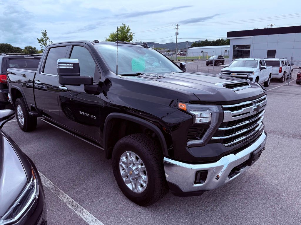  2024 Chevrolet Silverado 2500HD LTZ Crew Cab 4WD   