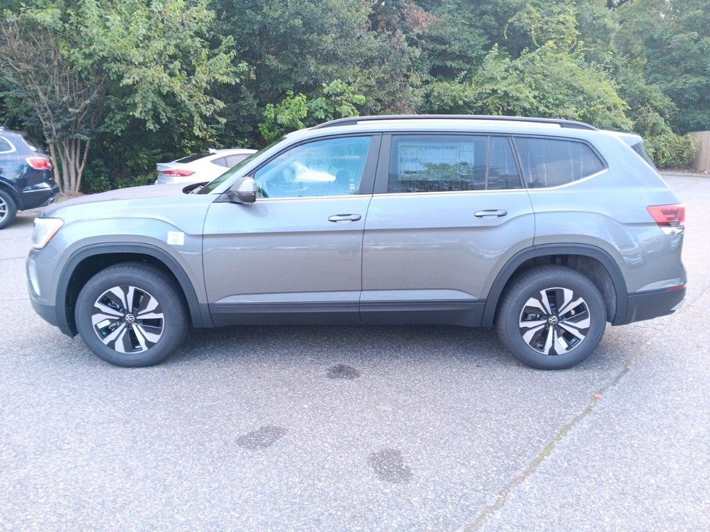 2024 Volkswagen Atlas 2.0T SE 2