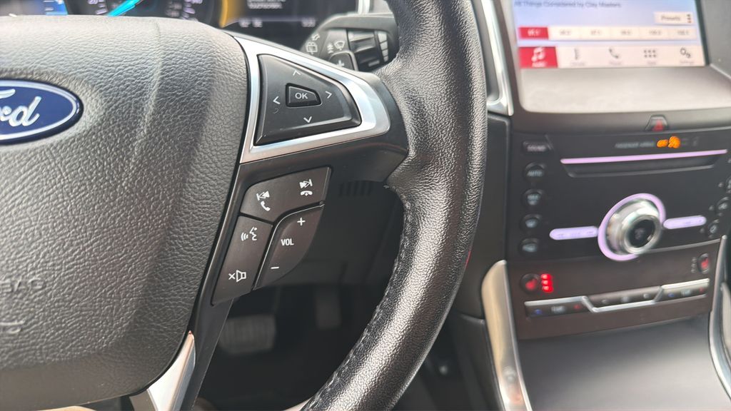 2019 Ford Edge