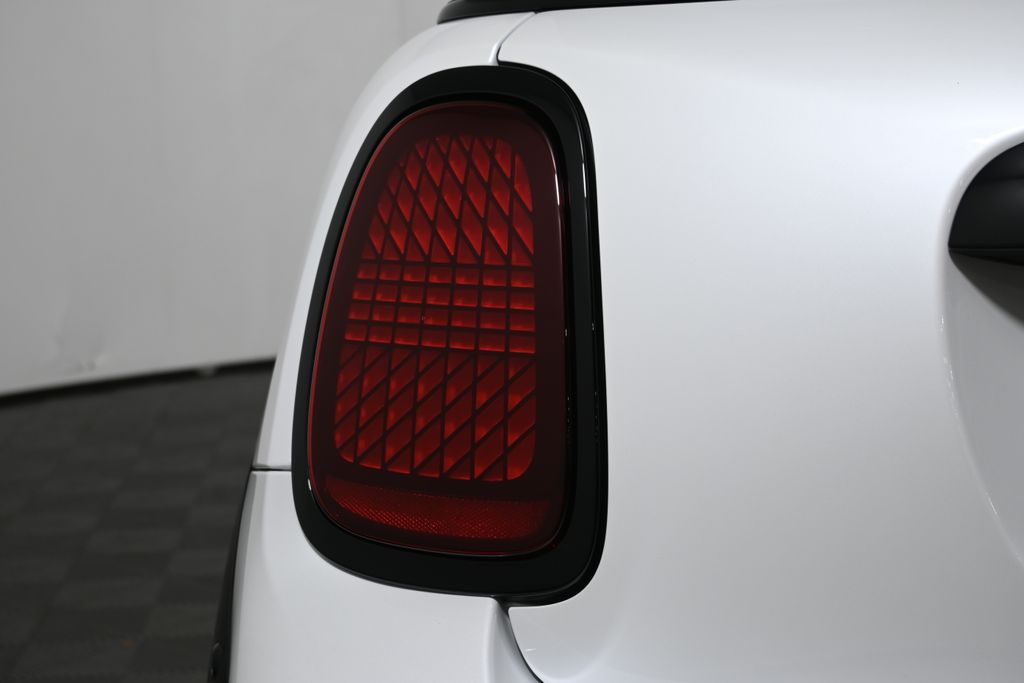 Thumbnail: 2026 MINI Cooper - 19