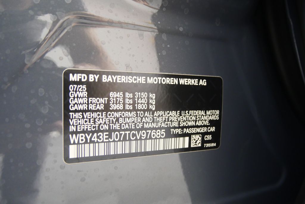 Thumbnail: 2026 BMW i7 - 22