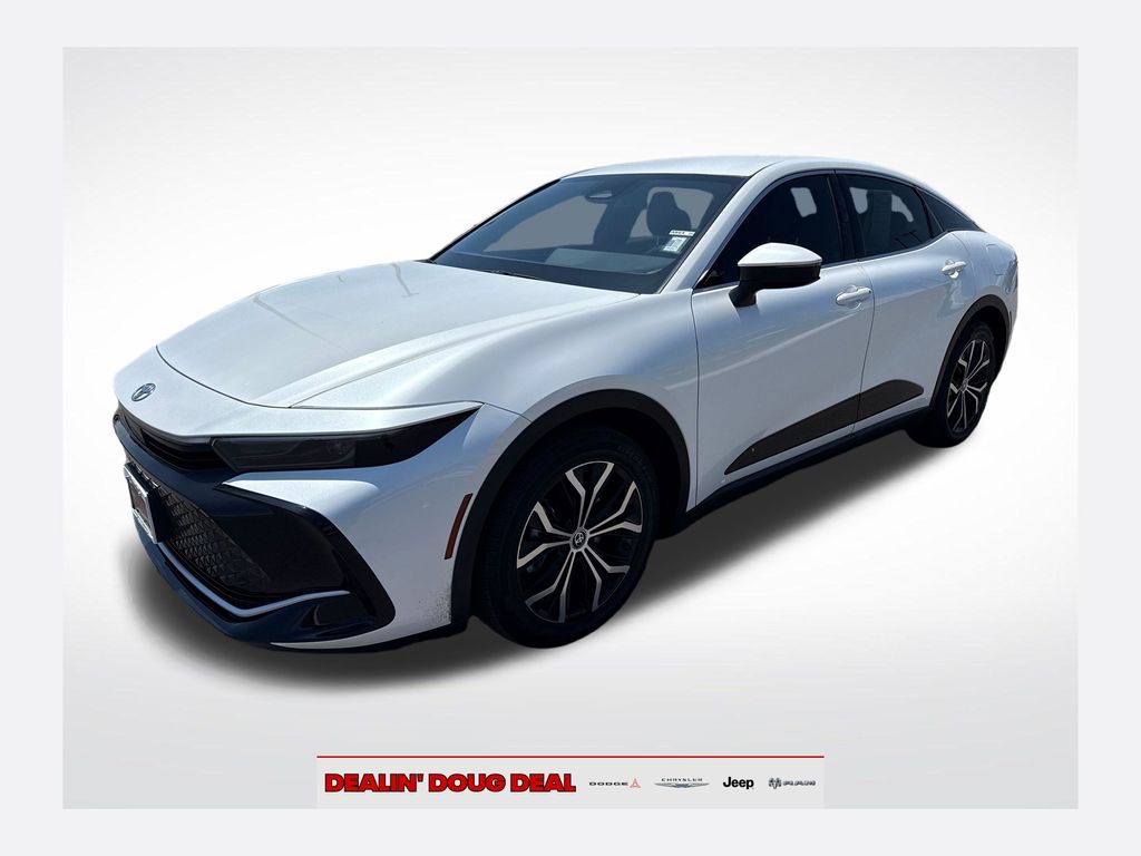  2024 Toyota Crown XLE AWD   