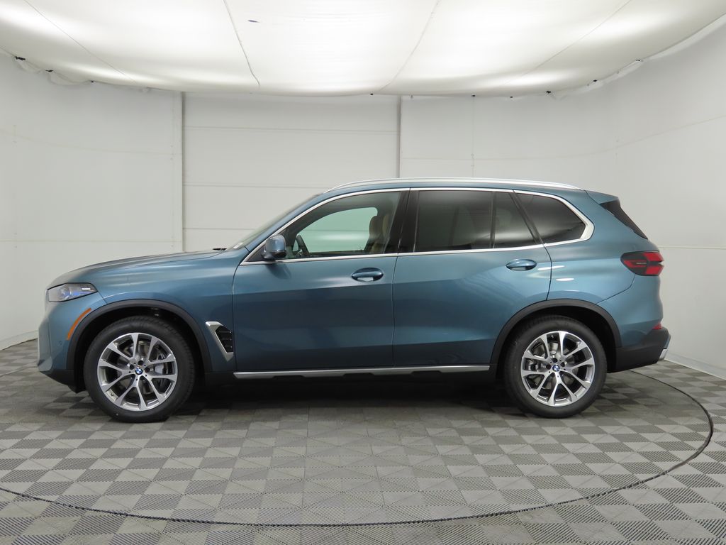 Thumbnail: 2026 BMW X5 - 8