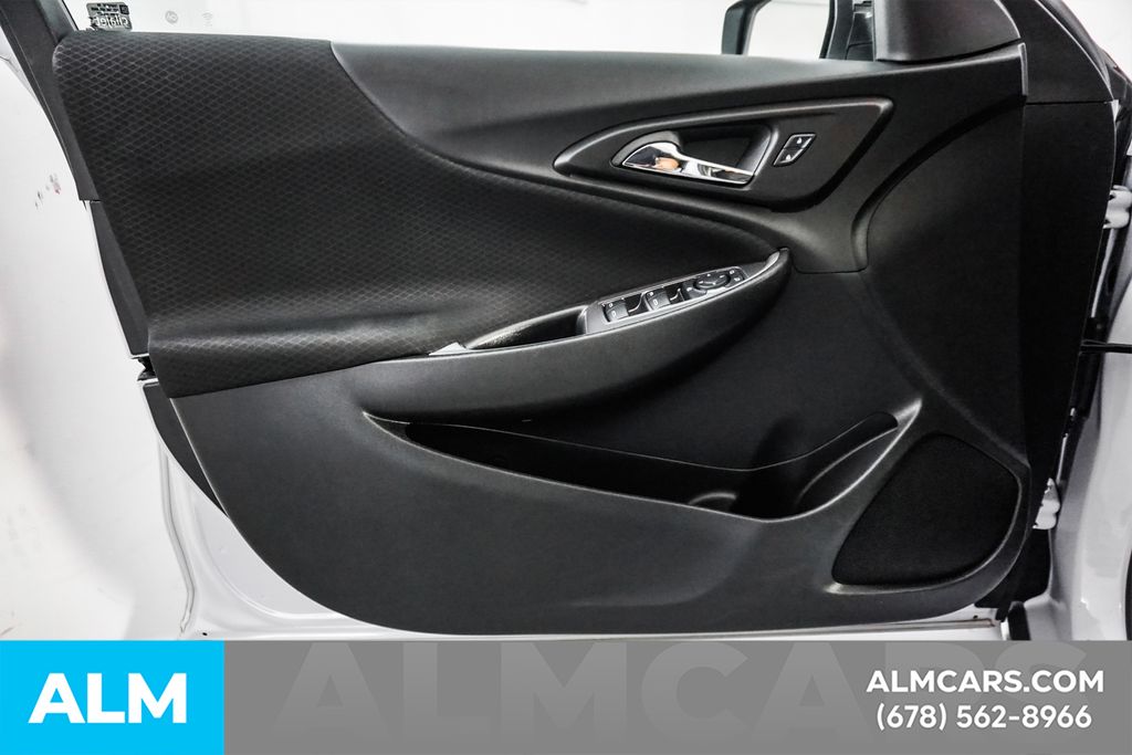 Used 2024 White Chevrolet LT image 48