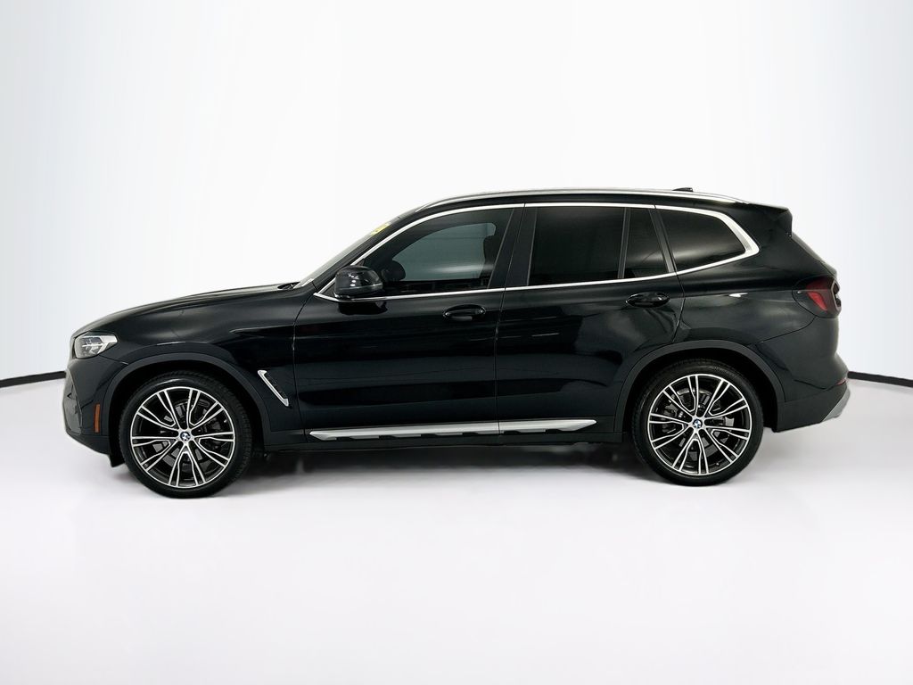 Thumbnail: 2022 BMW X3 - 8