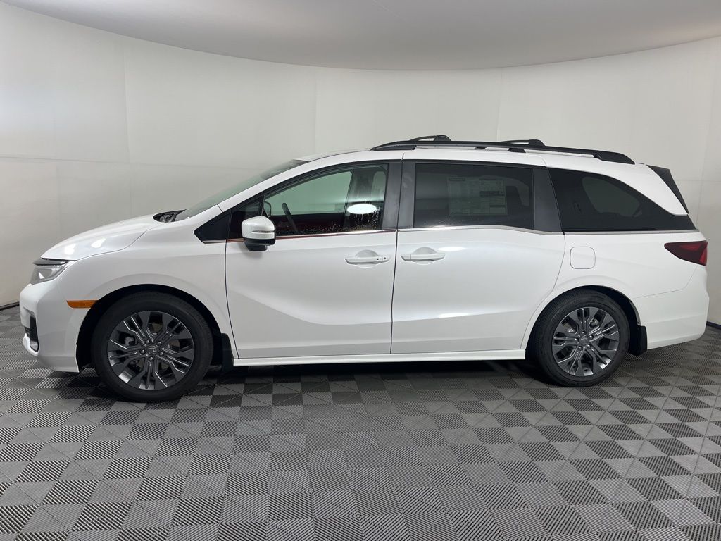 2025 Honda Odyssey Touring 2