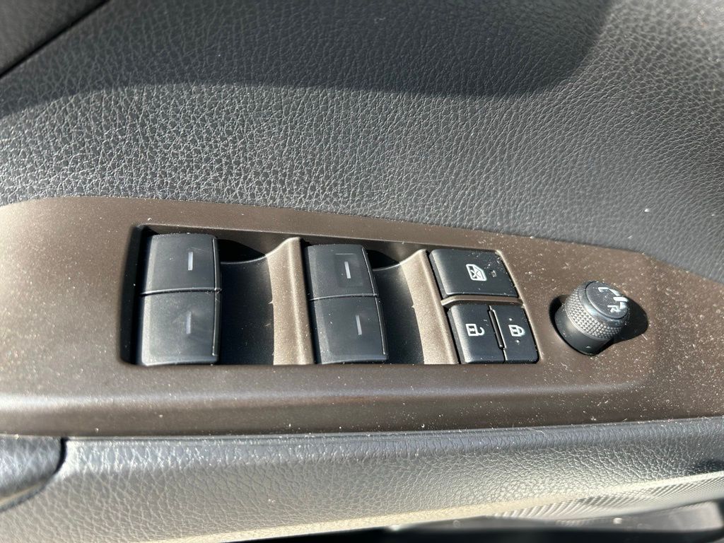 2023 Toyota Camry XSE 15